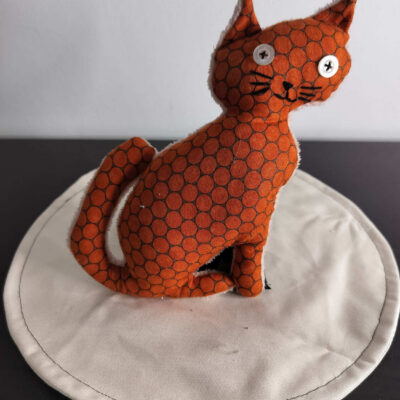 Peluche chat artisanale nid d'abeille - Pièce unique Modèle Orange et Blanc
